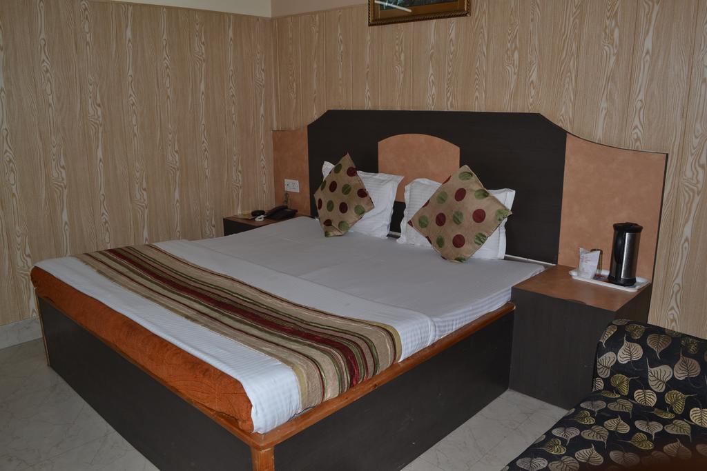 Hotel Atithi International Katra  Room photo